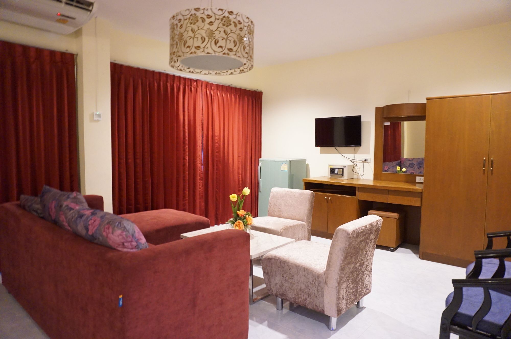 Db Residence Patong ภายนอก รูปภาพ